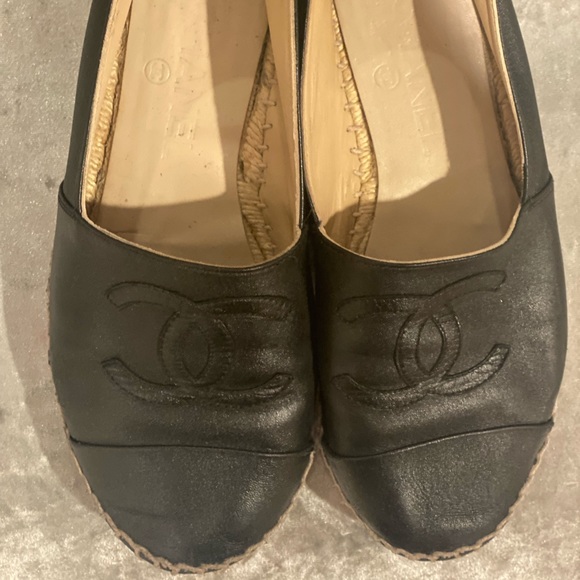 Chanel CC Lambskin Black Espadrille Shoes-Size 37 - Picture 1 of 4